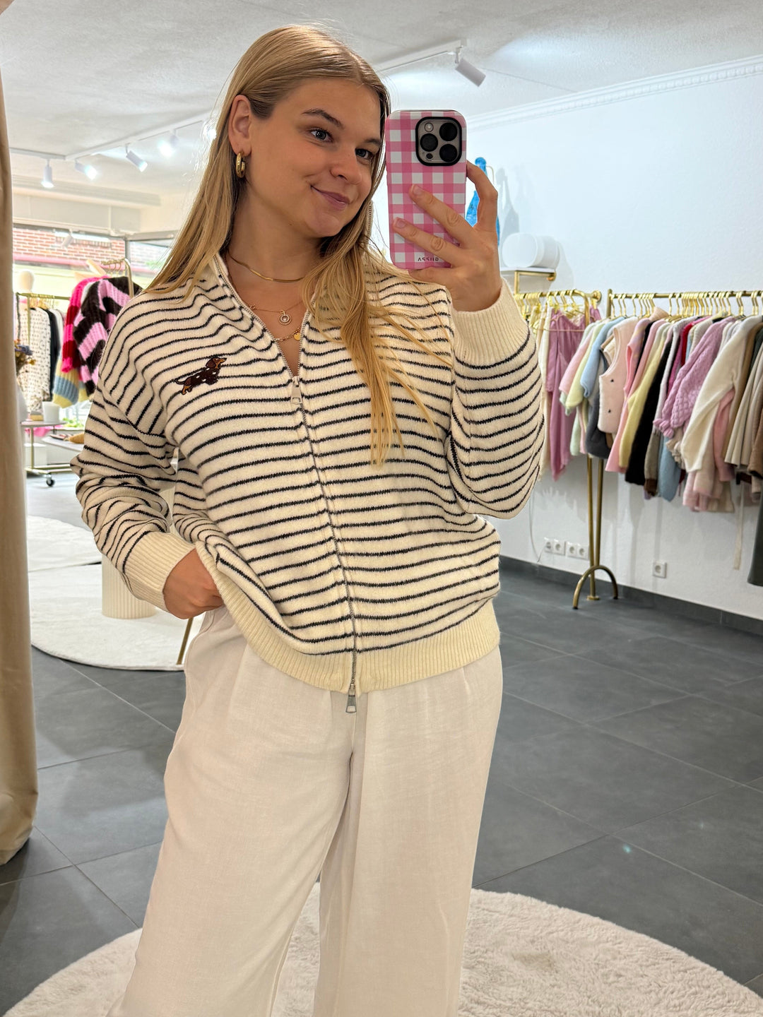 Striped Zip Knit „Happy“