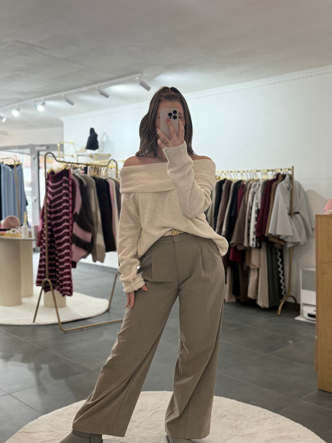 Off Shoulder Pullover „Rabea“