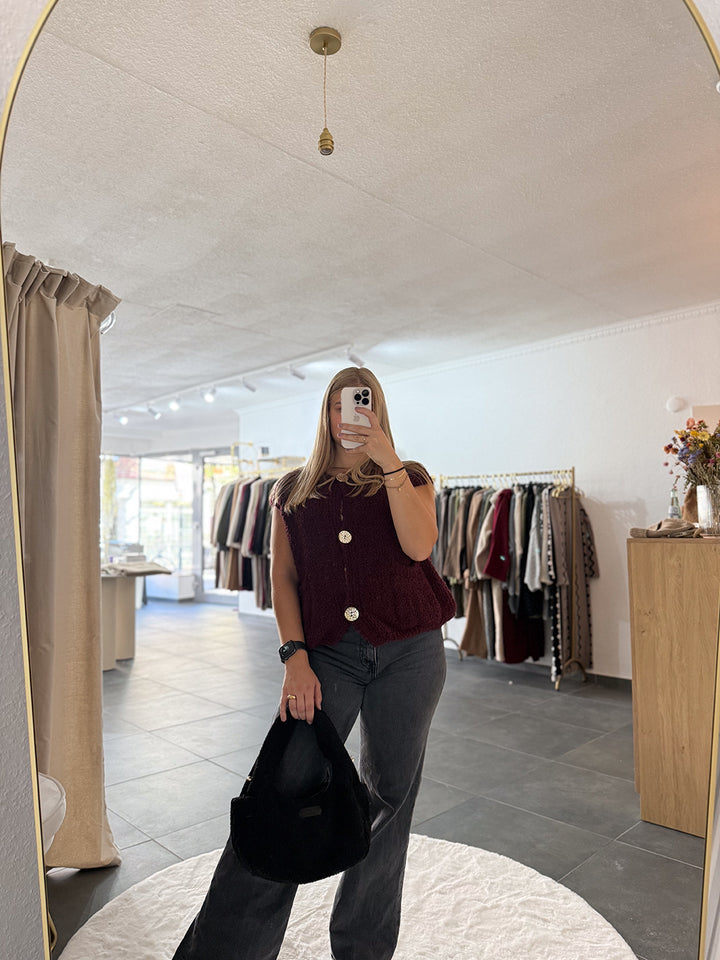 Cosy Boucle Weste mit goldenen Knöpfen "Emma"