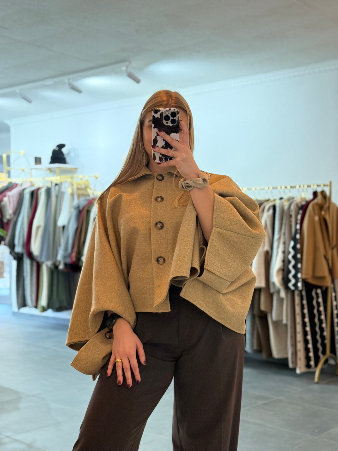 Cape mit Knöpfen "Katrin"