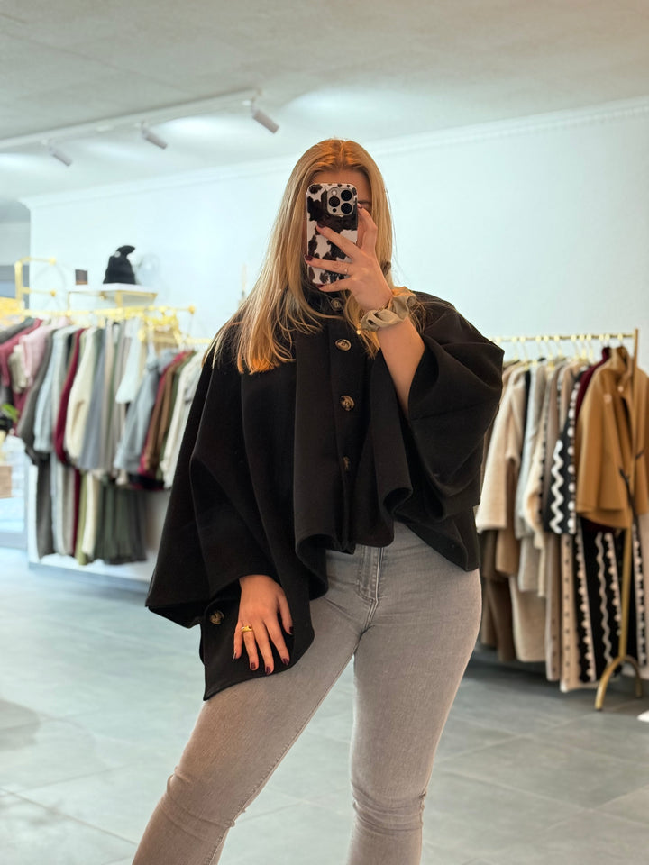 Cape mit Knöpfen "Katrin"