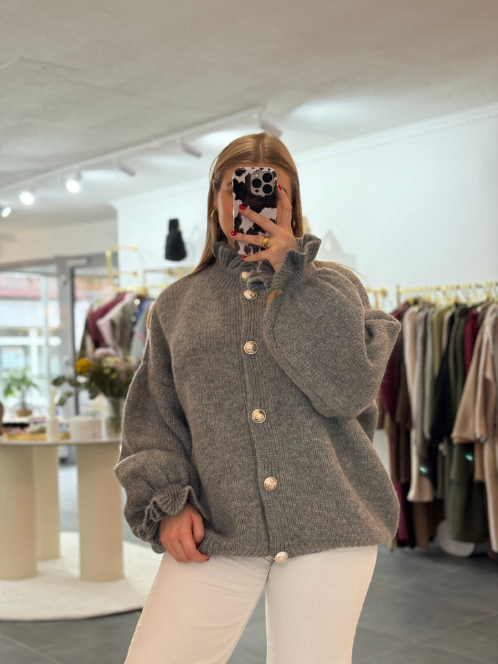 Cardigan mit Rüschen "Leonita"