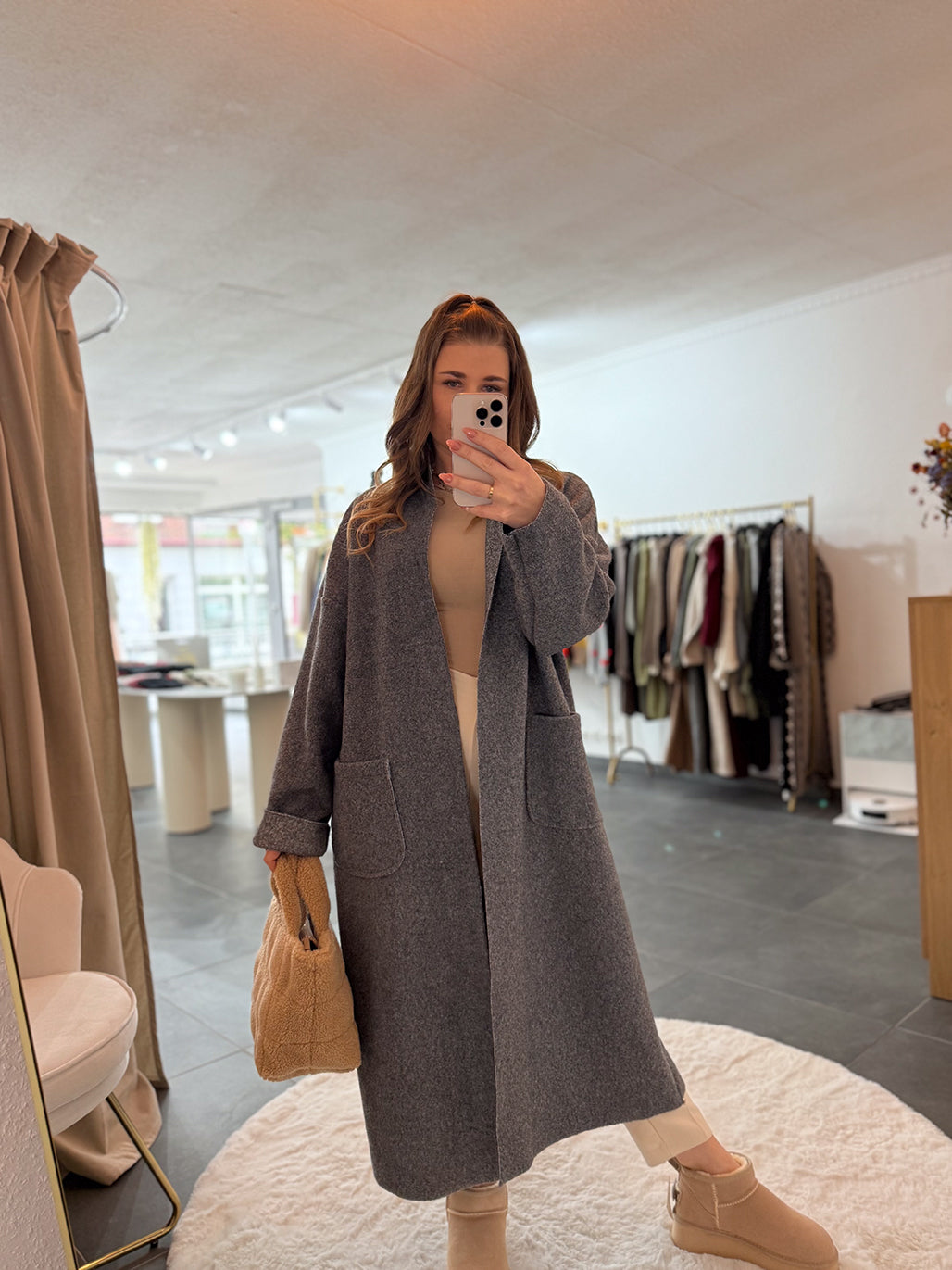 Cosy Mantel " Valentina"