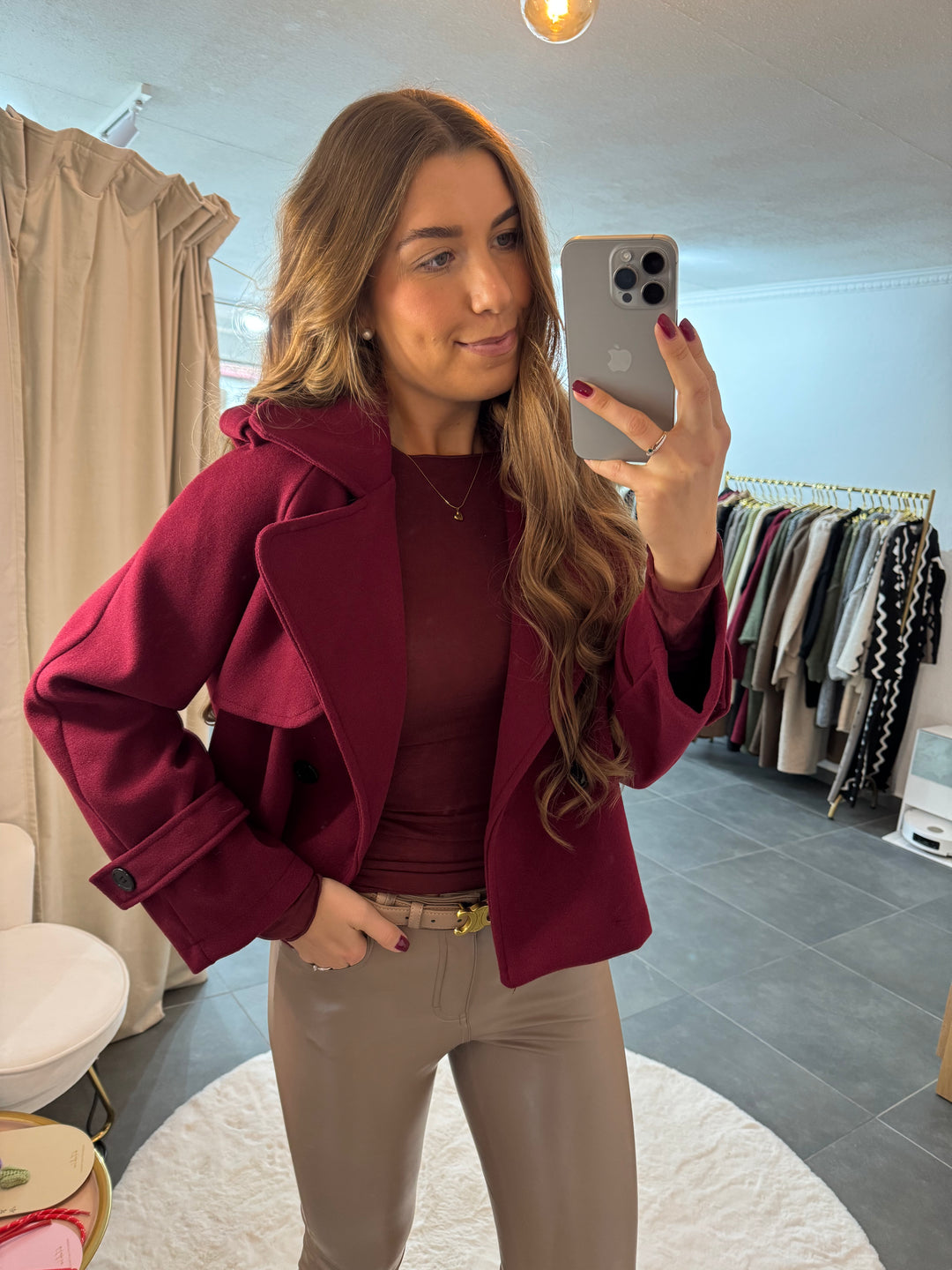 Kurzer, eleganter Trenchcoat "Lilli"